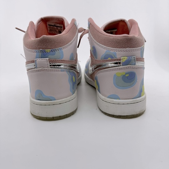 Nike Air Jordan 1 Mid SE P(HER)SPECTIVE (W) is a Special Edition SZ 6.5 Women’s - Picture 3 of 11